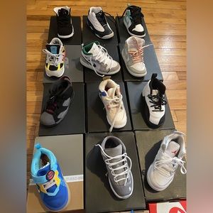 Toddler sneakers size 9c